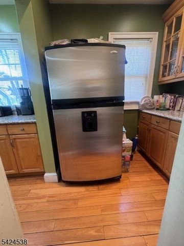 38 Emerson St, East Orange City, NJ 07018