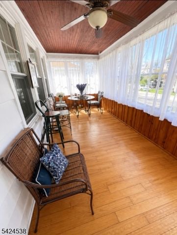 38 Emerson St, East Orange City, NJ 07018
