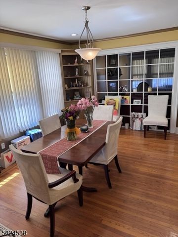 38 Emerson St, East Orange City, NJ 07018