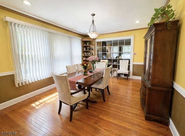 38 Emerson St, East Orange City, NJ 07018