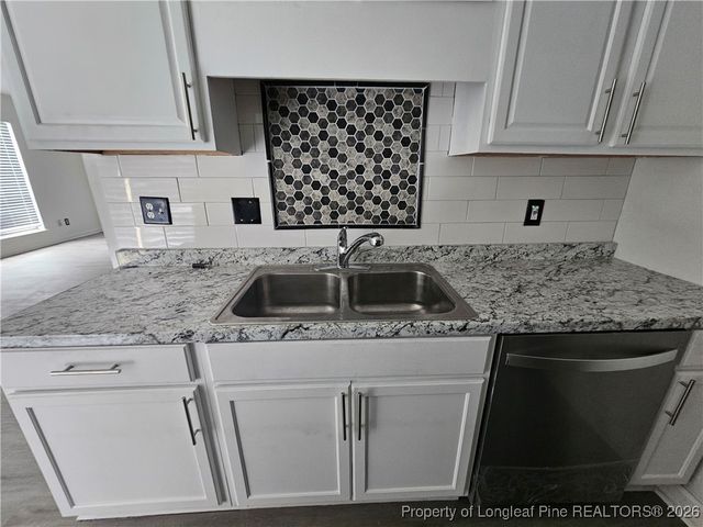 735 Hedgelawn Way, Fayetteville, NC 28311