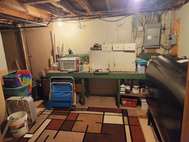 8 Nelson Park Drive, Worcester, MA 01605