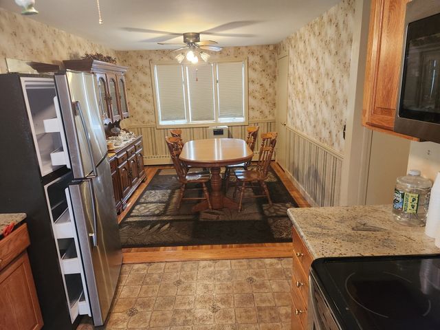 8 Nelson Park Drive, Worcester, MA 01605