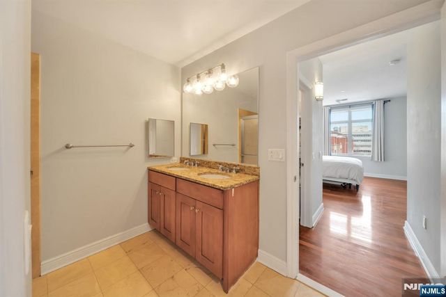 7400 River Road 419, North Bergen, NJ 07047