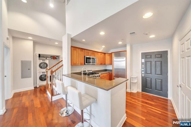 7400 River Road 419, North Bergen, NJ 07047