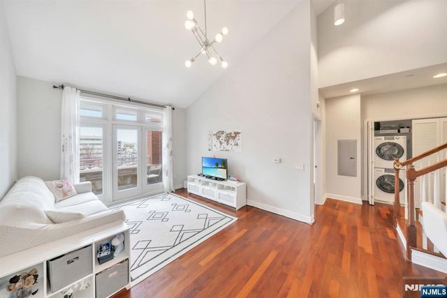 7400 River Road 419, North Bergen, NJ 07047