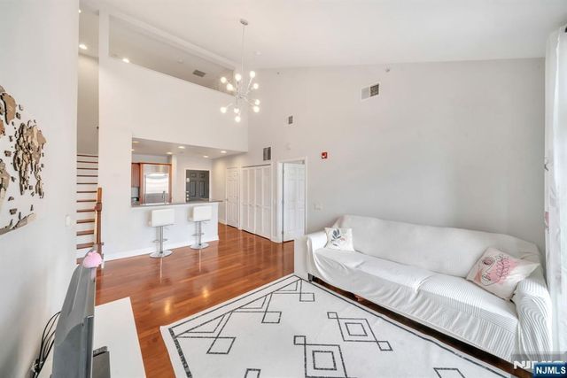 7400 River Road 419, North Bergen, NJ 07047