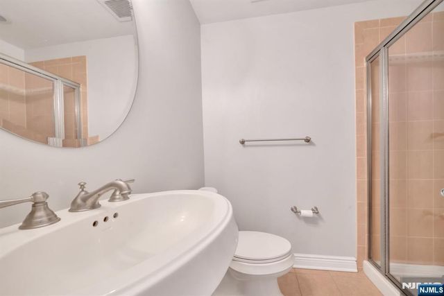 7400 River Road 419, North Bergen, NJ 07047