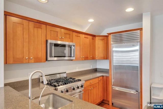 7400 River Road 419, North Bergen, NJ 07047