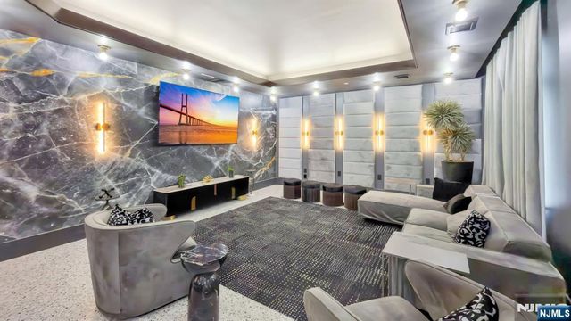 7400 River Road 419, North Bergen, NJ 07047