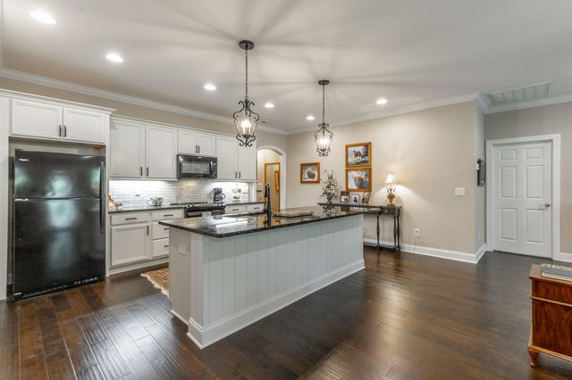 11944 Herons Haven Drive, Soddy Daisy, TN 37379