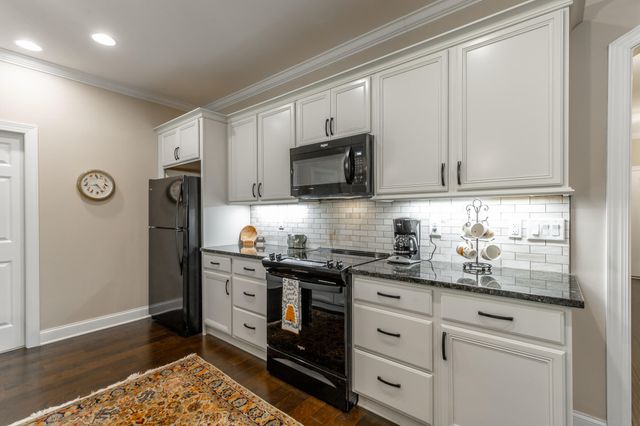 11944 Herons Haven Drive, Soddy Daisy, TN 37379