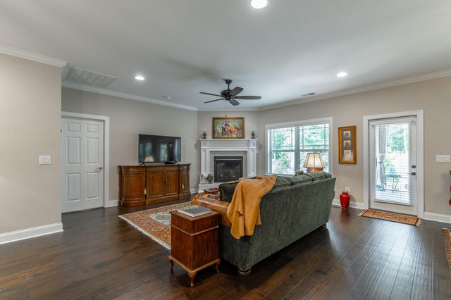11944 Herons Haven Drive, Soddy Daisy, TN 37379