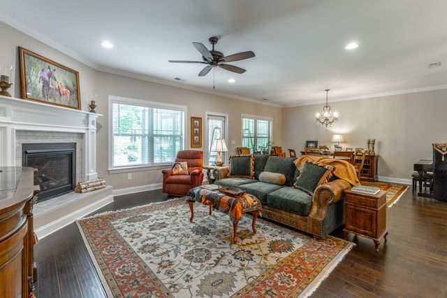 11944 Herons Haven Drive, Soddy Daisy, TN 37379