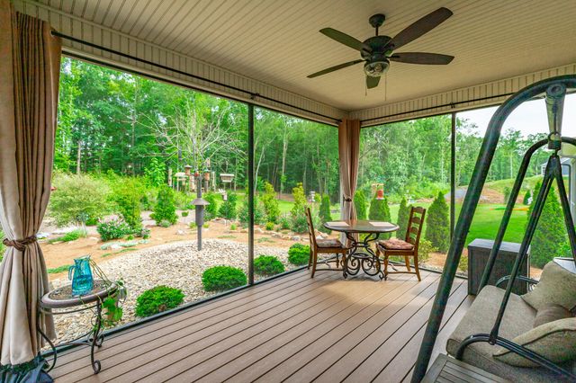 11944 Herons Haven Drive, Soddy Daisy, TN 37379