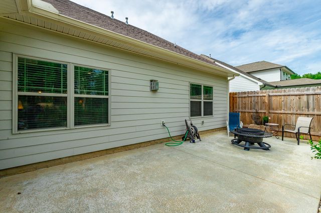 11944 Herons Haven Drive, Soddy Daisy, TN 37379