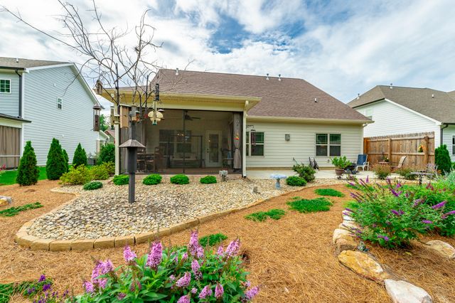 11944 Herons Haven Drive, Soddy Daisy, TN 37379