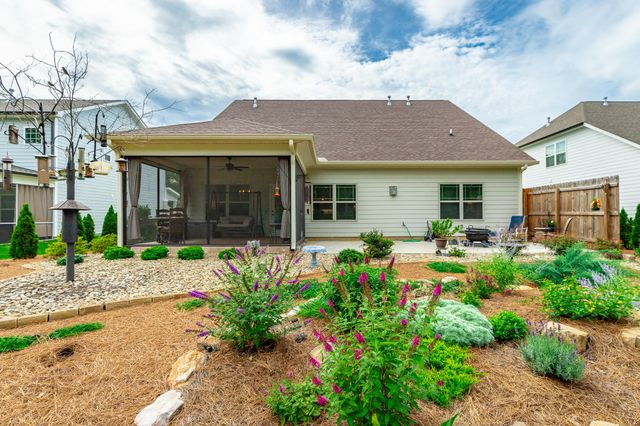 11944 Herons Haven Drive, Soddy Daisy, TN 37379