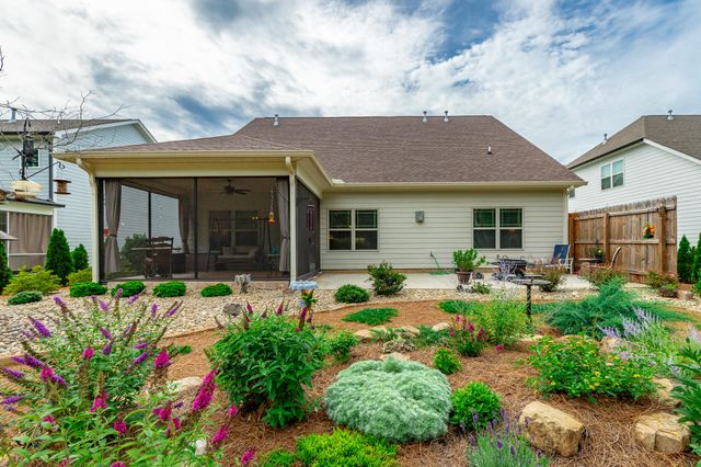 11944 Herons Haven Drive, Soddy Daisy, TN 37379