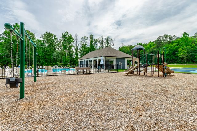 11944 Herons Haven Drive, Soddy Daisy, TN 37379