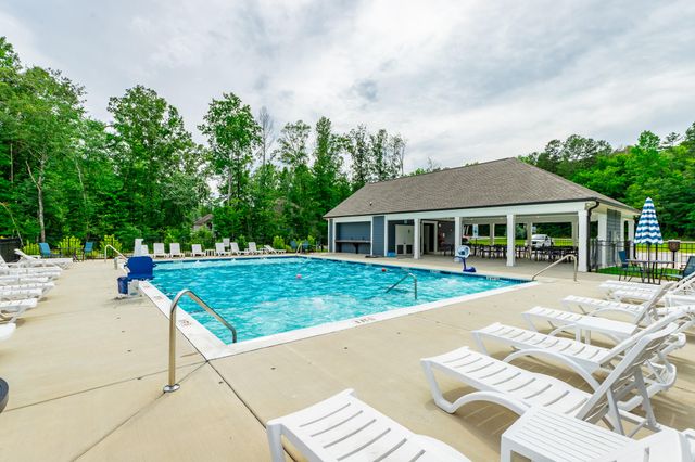 11944 Herons Haven Drive, Soddy Daisy, TN 37379