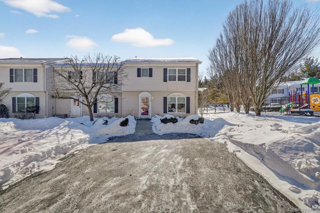 59 Lackawanna Trail, Suffern, NY 10901