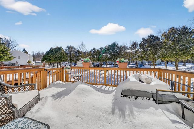 59 Lackawanna Trail, Suffern, NY 10901