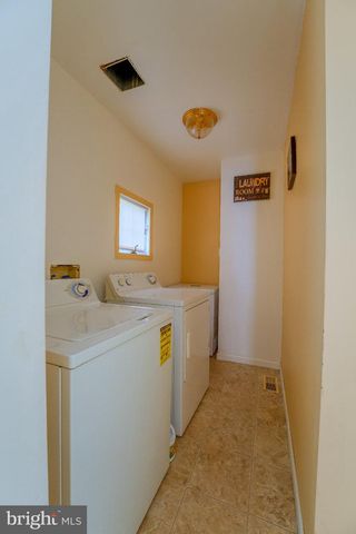55 OAK FOREST DR, Sicklerville, NJ 08081