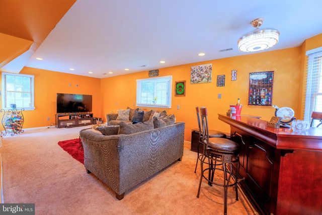55 OAK FOREST DR, Sicklerville, NJ 08081