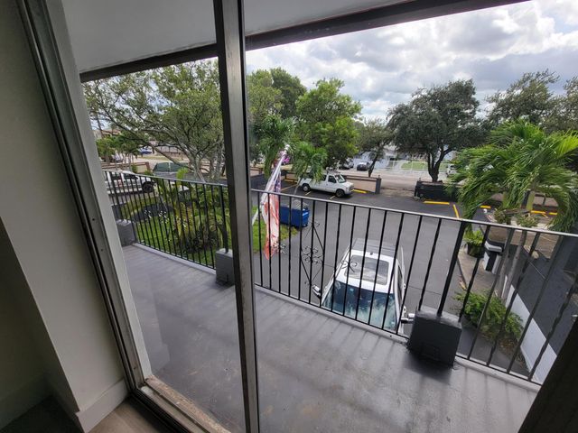 1835 Sherman Street, Hollywood, FL 33020