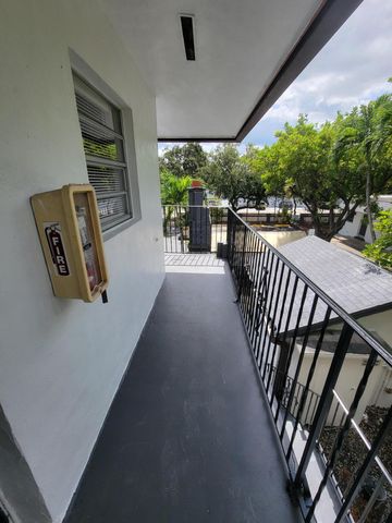 1835 Sherman Street, Hollywood, FL 33020