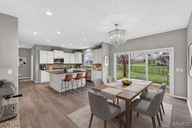 76 Brook Hollow Court, O'fallon, MO 63366