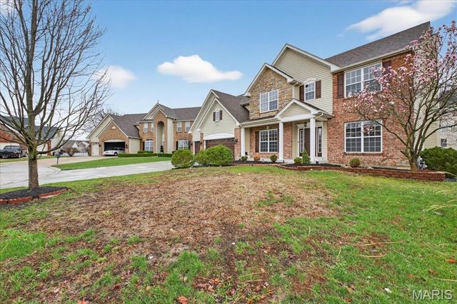76 Brook Hollow Court, O'fallon, MO 63366