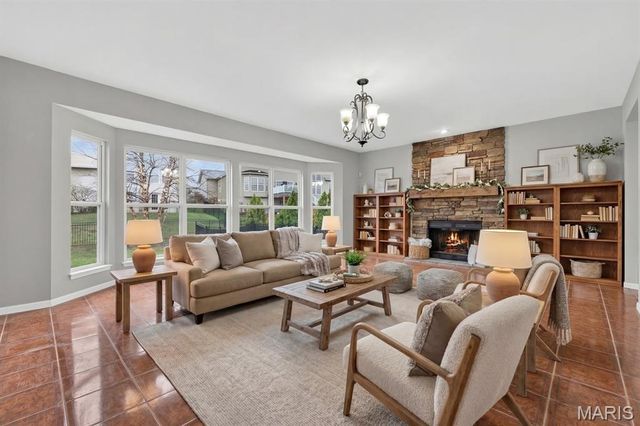 76 Brook Hollow Court, O'fallon, MO 63366