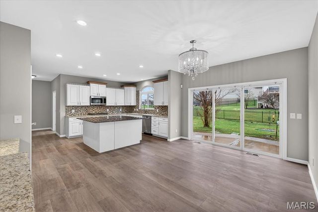 76 Brook Hollow Court, O'fallon, MO 63366