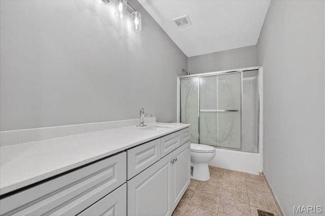 76 Brook Hollow Court, O'fallon, MO 63366