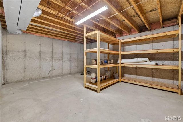 76 Brook Hollow Court, O'fallon, MO 63366