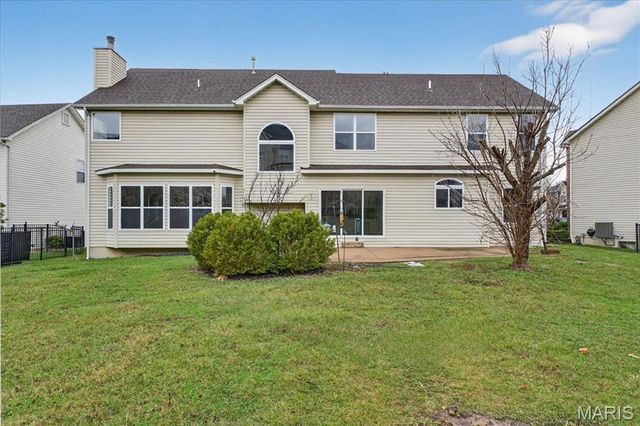 76 Brook Hollow Court, O'fallon, MO 63366