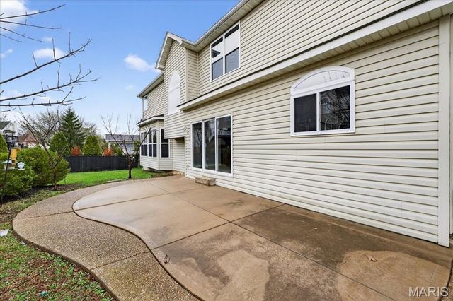 76 Brook Hollow Court, O'fallon, MO 63366