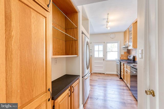 3918 BEECH AVE, Baltimore, MD 21211