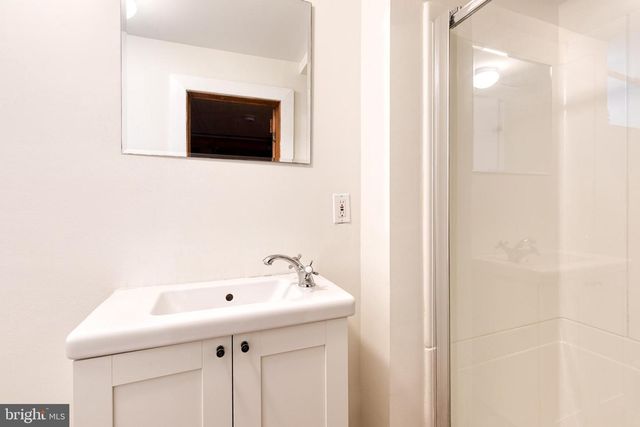 3918 BEECH AVE, Baltimore, MD 21211