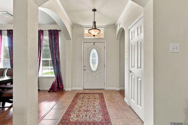 422 E Great Haven St, Gonzales, LA 70737