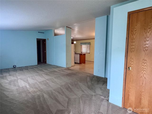 57 Heritage Boulevard, Longview, WA 98632