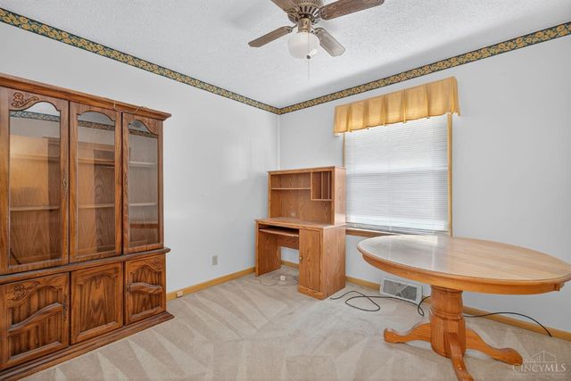 1617 Berwick Lane, Middletown, OH 45042