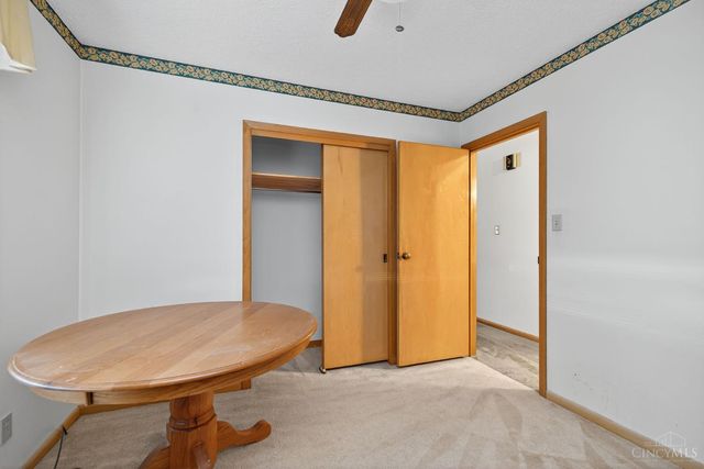 1617 Berwick Lane, Middletown, OH 45042