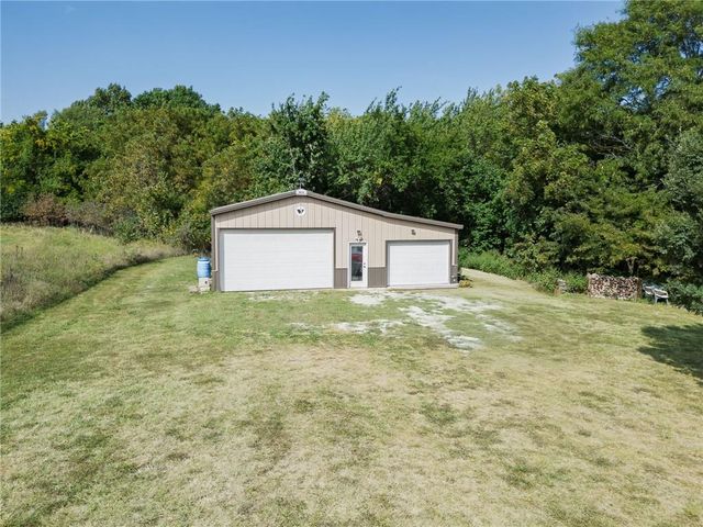 22119 171st Street, Basehor, KS 66007