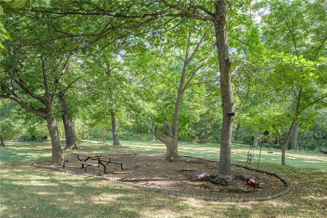 22119 171st Street, Basehor, KS 66007