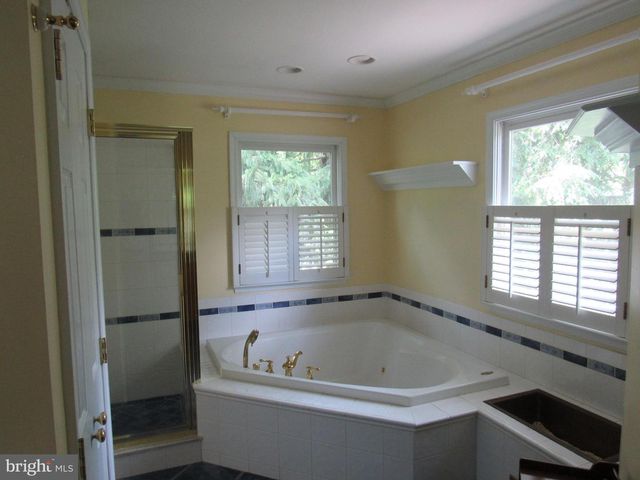 2644 QUEEN ANNE CIR, Annapolis, MD 21403