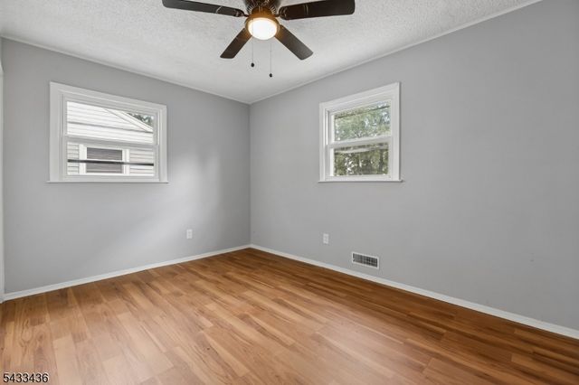 34 Liberty St, Freehold Boro, NJ 07728