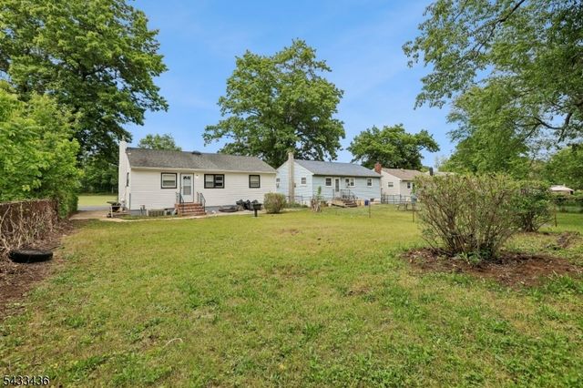 34 Liberty St, Freehold Boro, NJ 07728